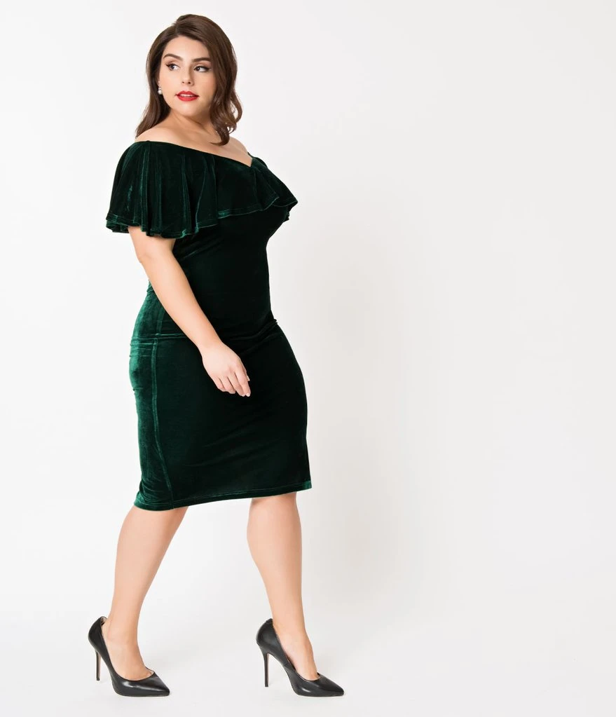 Unique Vintage Sophia Velvet Wiggle Dress - Green 4 Unique Vintage Sophia Velvet Wiggle Dress - Green