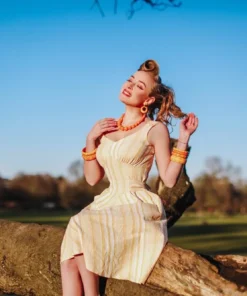 Splendette Narrow Carved Bangle - Freesia 7 Splendette Narrow Carved Bangle - Freesia