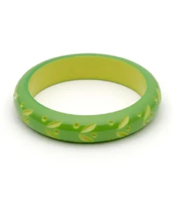 Splendette Midi Carved Bangle - Lime
