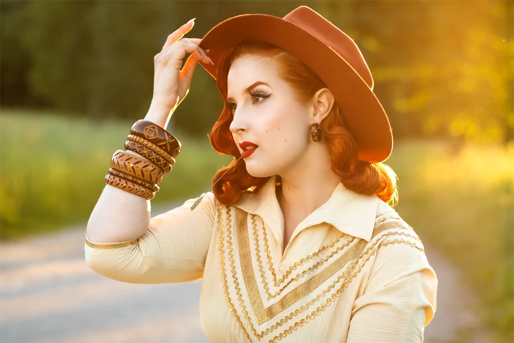 Splendette Narrow Almond Carved Bangle 4 Splendette Narrow Almond Carved Bangle