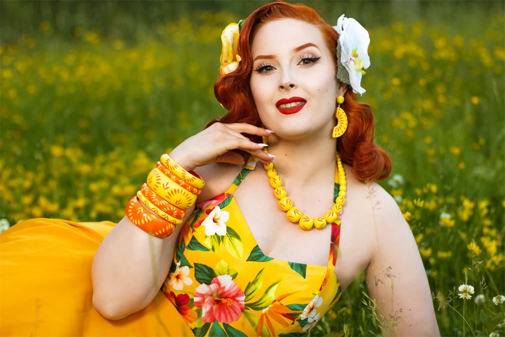 Splendette Midi Sunset Carved Bangle 4 Splendette Midi Sunset Carved Bangle