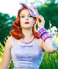 Splendette Narrow Clematis Carved Bangle