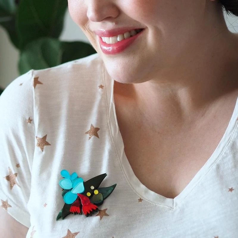 Erstwilder An Australian Christmas Christmas Holly-Days Brooch 5 Erstwilder An Australian Christmas Christmas Holly-Days Brooch