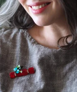 Erstwilder An Australian Christmas Bush Bon Bon Brooch