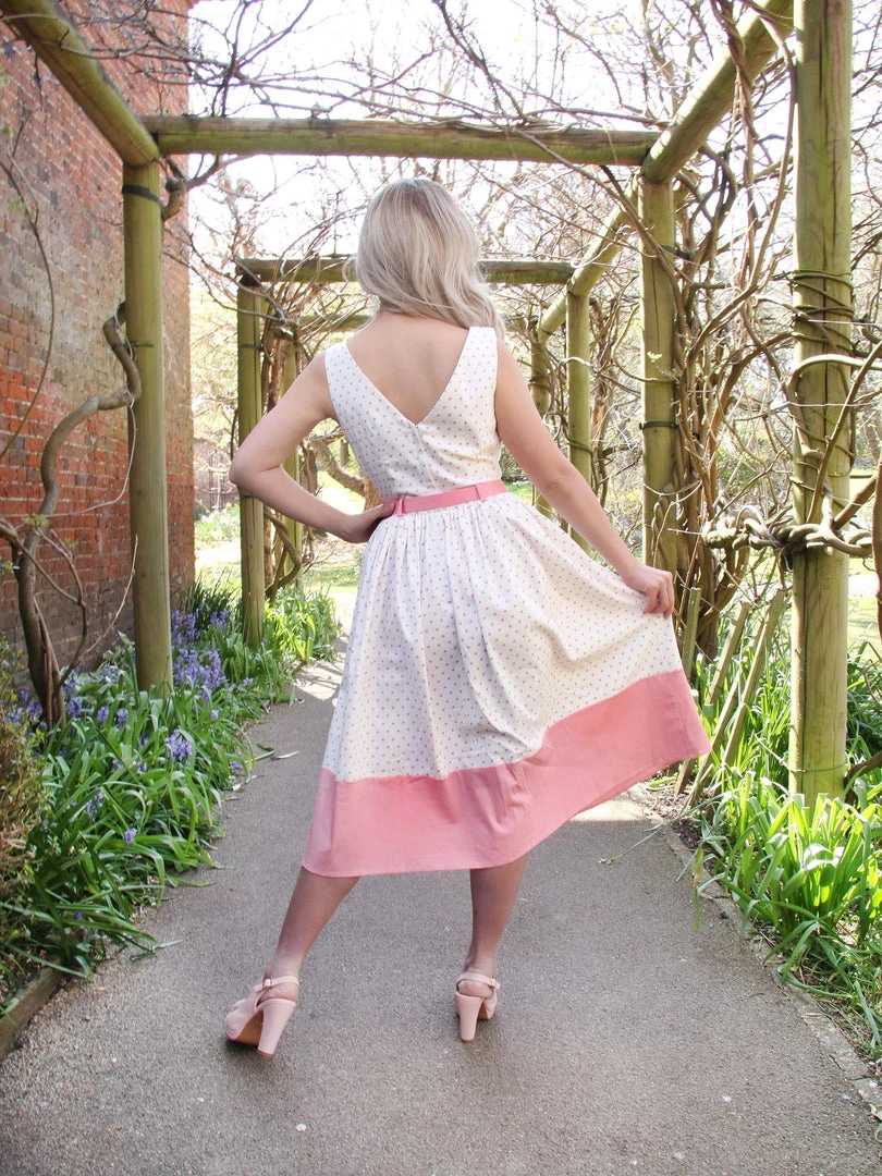 Collectif Brielle Love Heart Swing Dress 4 Collectif Brielle Love Heart Swing Dress