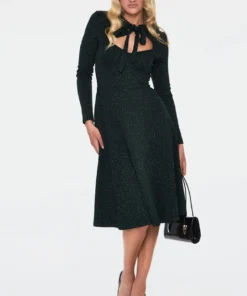 Voodoo Vixen Starlynn Green Snowflake Dress